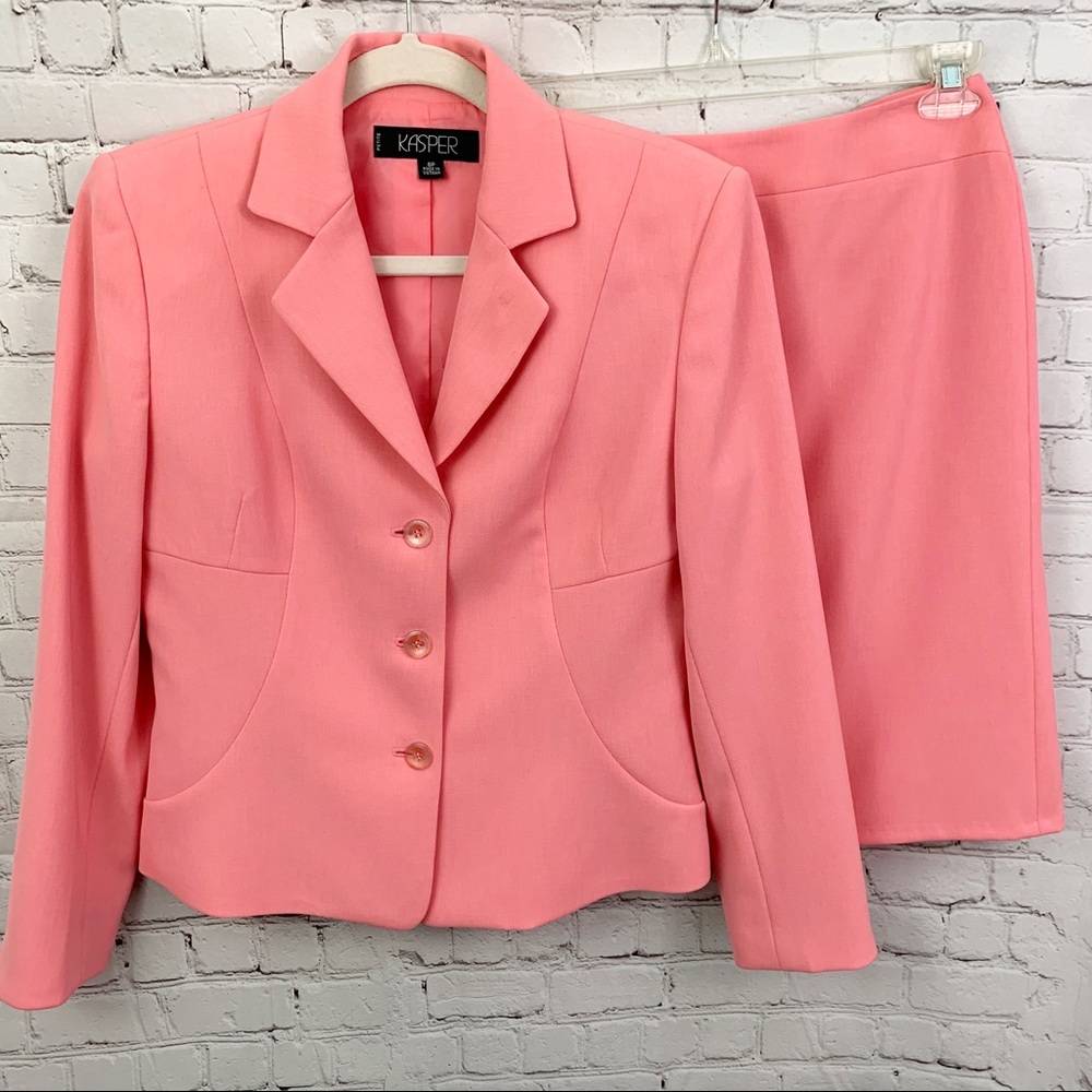 Kasper Pink Two-Piece Skirt Suit